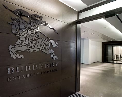 burberry offices new york